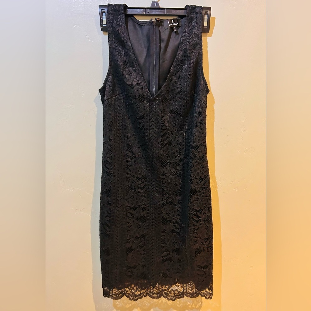Lulu's Little Black Lace Mini Dress. Sleeveless. Women's Size Small.